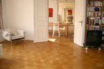 Altbau mit Flügeltü., Parkett, Stuck