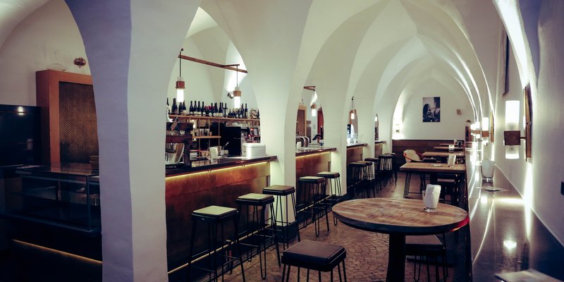 Restaurant, Vinothek und Weinbar Altstadt
