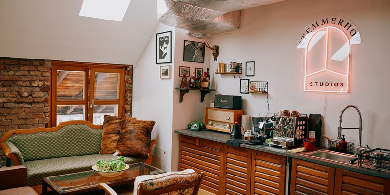 Studio in historic farmyard in the city