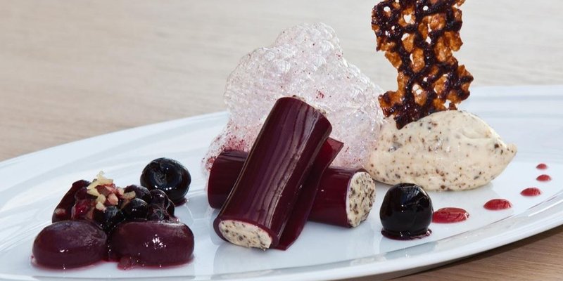 Hier bleibt man gerne. - Heiner\'s á la carte