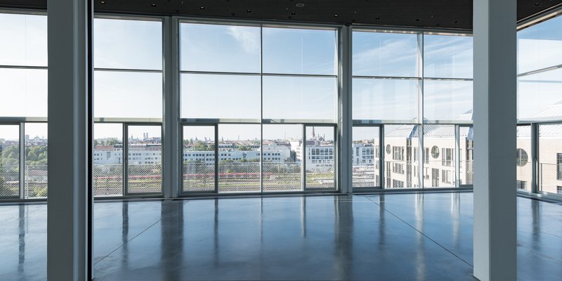 Event LOFT at 3 levels, pool and terrace