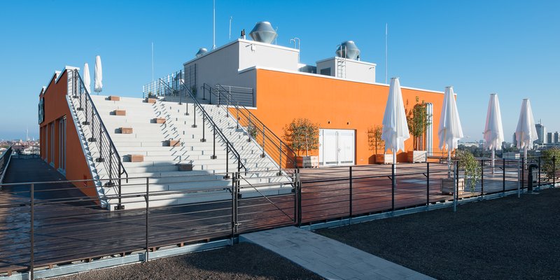 Event LOFT at 3 levels, pool and terrace