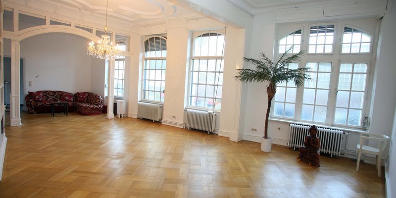 Gründerzeitobjekt,  Wintergarten & Loft - loft (vordereingang)