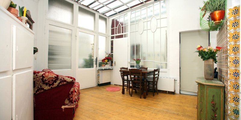 Gründerzeitobjekt,  Wintergarten & Loft - wintergarten (hintereingang)