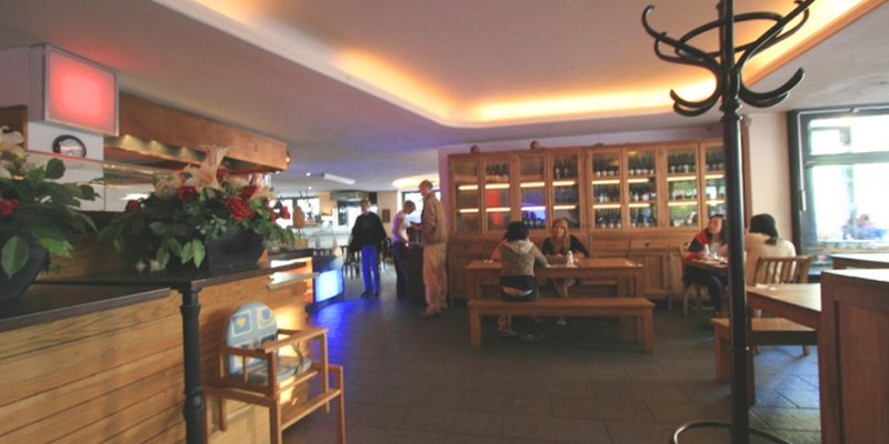 Italienische & asiatische Küche & Pizza