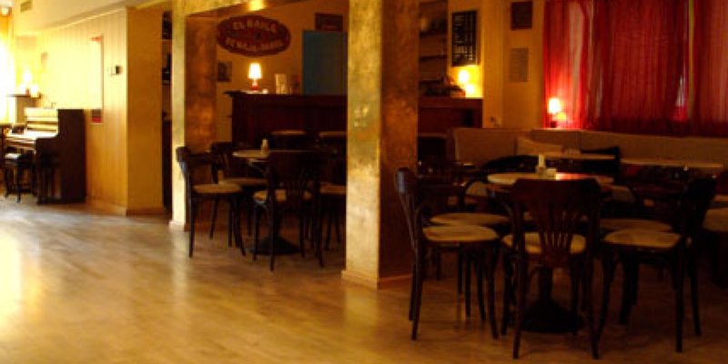 Latino-Bar mit Tanzfläche