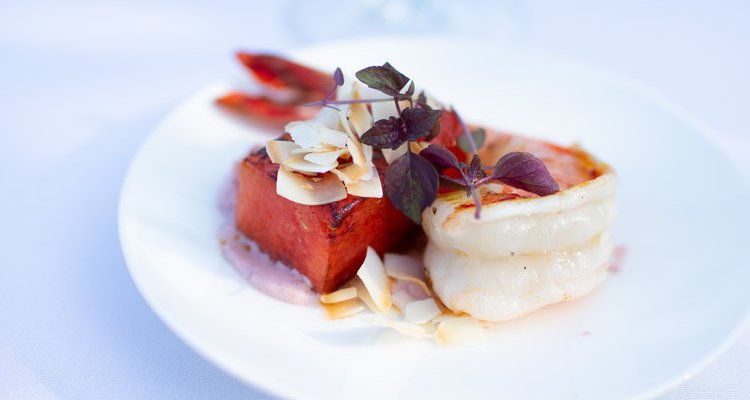 Hofgut m. Hall, chapel, enchanted garden