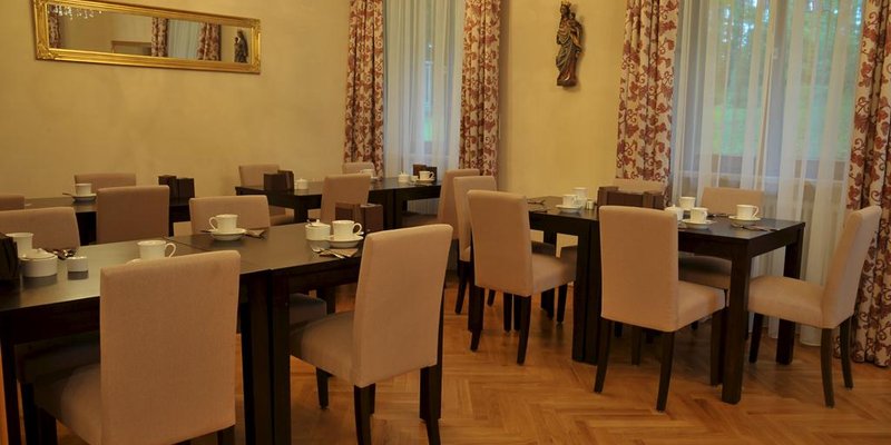 Hotel in historic Villa in the Green