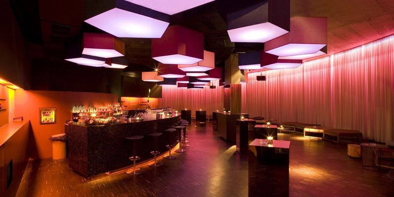 Symbiosis of Club culture & fine dining Symbiosis of Club culture & fine dining