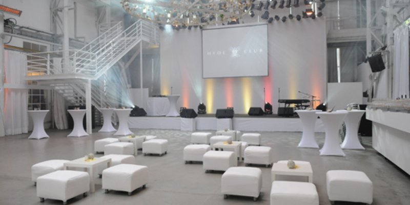 Alte Werkshalle im LOFT-Stil