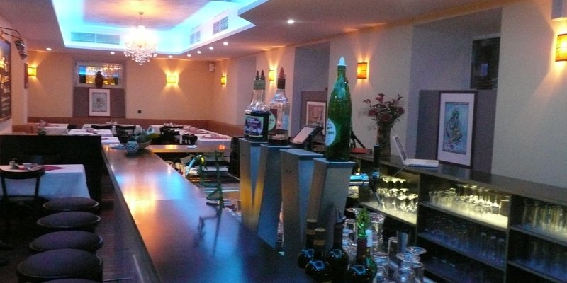 Modernes Ambiente im Herzen von München - Bar