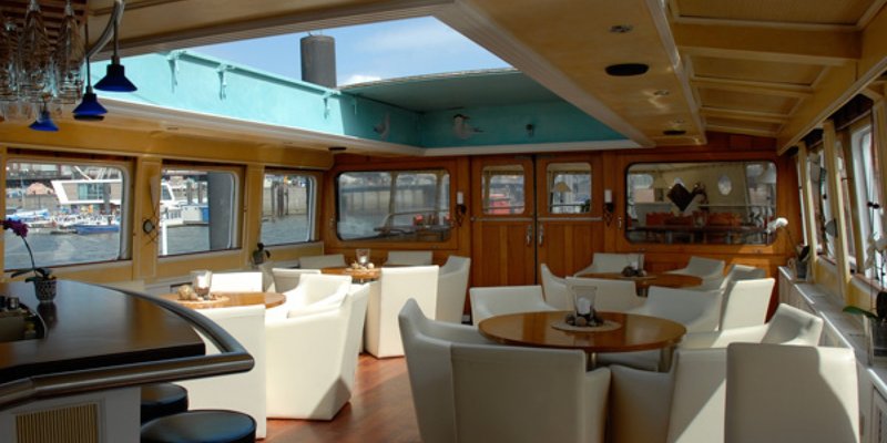 Schiff für Events mit Bar und Salon - Salon