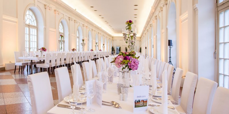 Klassische Säle im Stadtschloß mit Garten