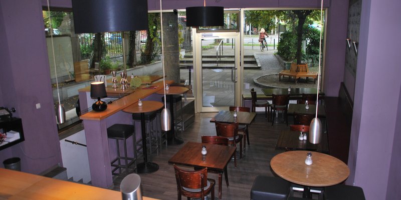 Günstige Bar in Schwabing f. Feiern