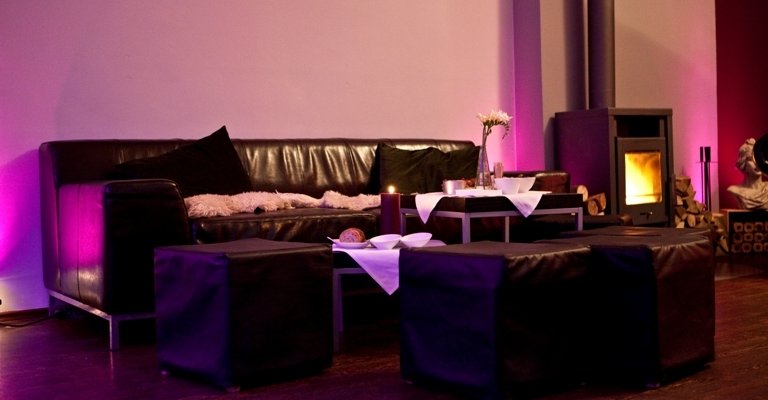 Eventlocation mit Kachelofen