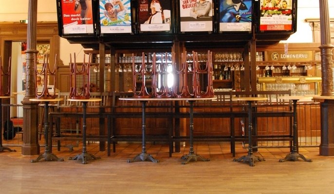 Traditionsreiches Gasthaus mit Bühne