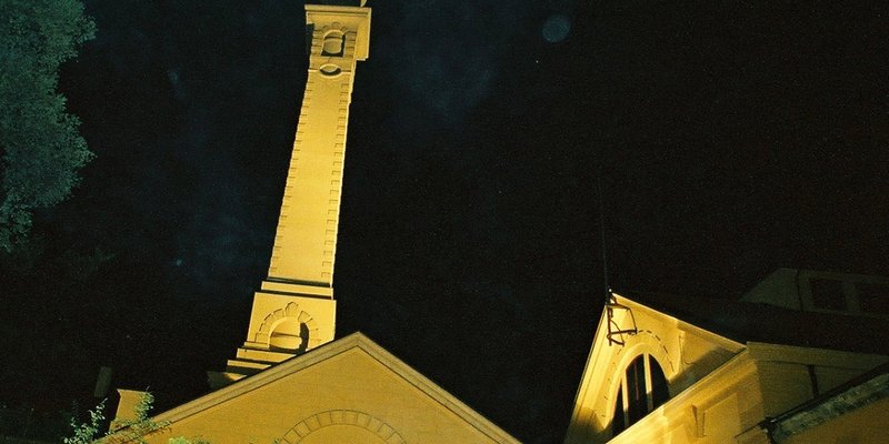  - Der charakteristische Turm