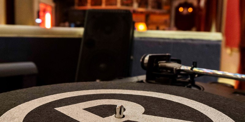 Pizza-Tanzbar in zentraler Lage