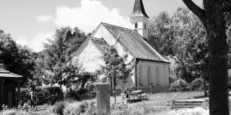 Hofgut m. Hall, chapel, enchanted garden