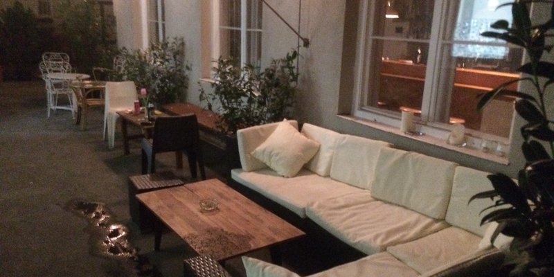 Kleine Vintage-Bar nähe Hbf bis 40 Personen