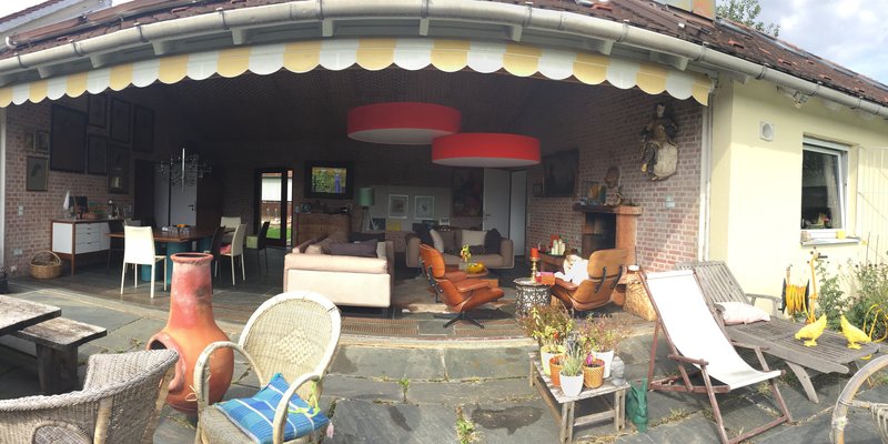 Freistehendes Landhaus mit Pool & Whirlpool