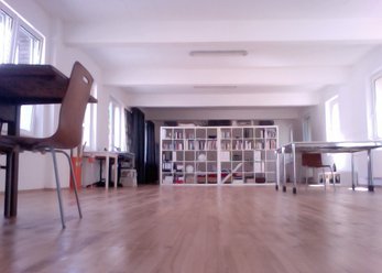 Großzüg. Loft mit Parkett