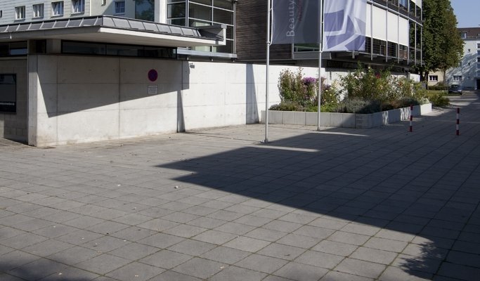 Lichtdurchflutete Designräume mit Atrium
