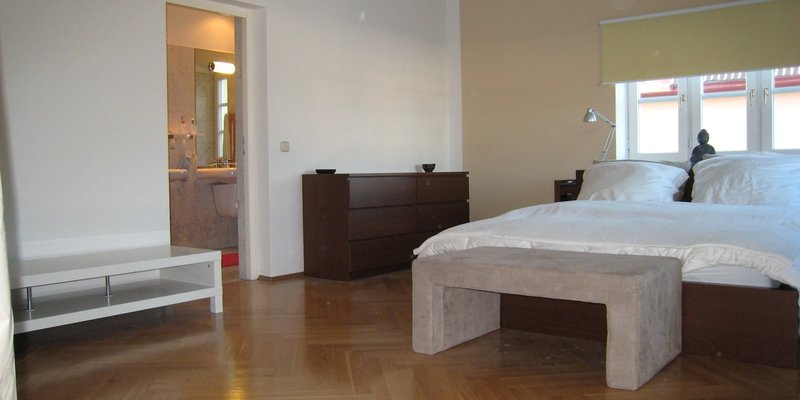 Kreuz-Gewölbe Traumwohnung - Schlafbereich mit Bad
