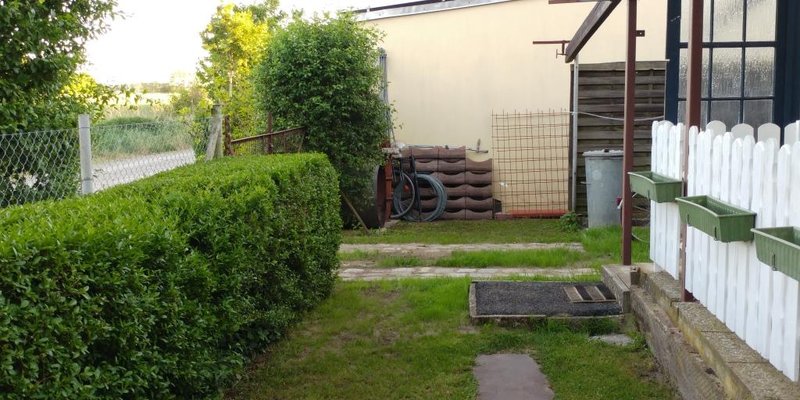 GDR bungalow, compl. original set up 