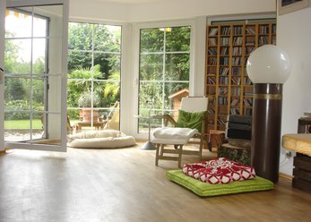 Doppelhaushälfte mit südlichem Flair Doppelhaushälfte mit südlichem Flair