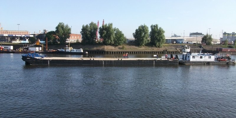 Ponton mit vielseitiger Einsetzbarkeit