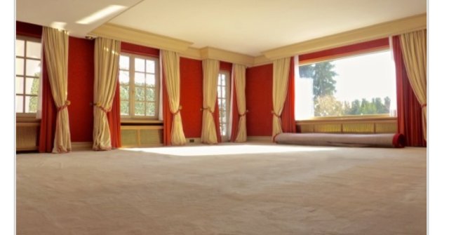 Extravagant House in house 