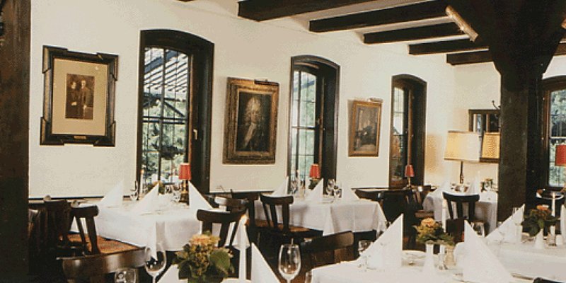 Historische Idylle im Sachsenwald - das Restaurant