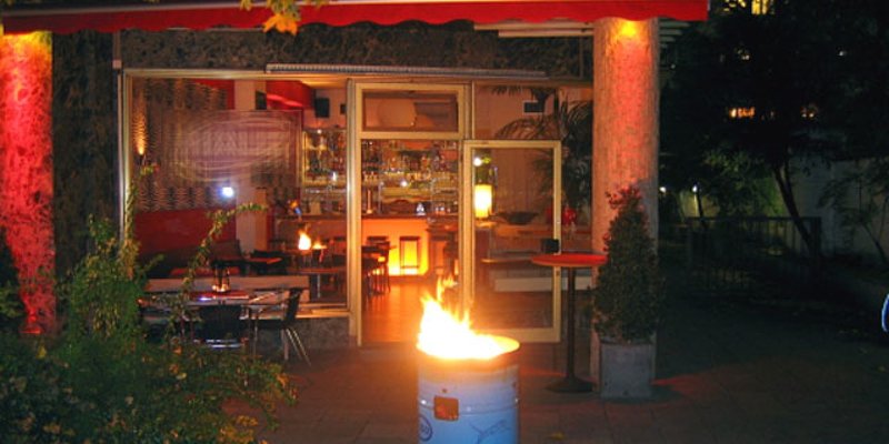 Günstige Bar in Schwabing f. Feiern