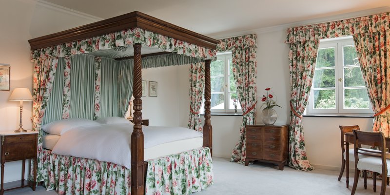 Country house in the English style