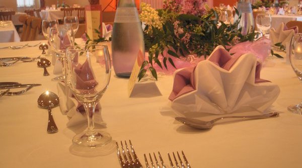 Moderne Location mit Terrasse, zentral