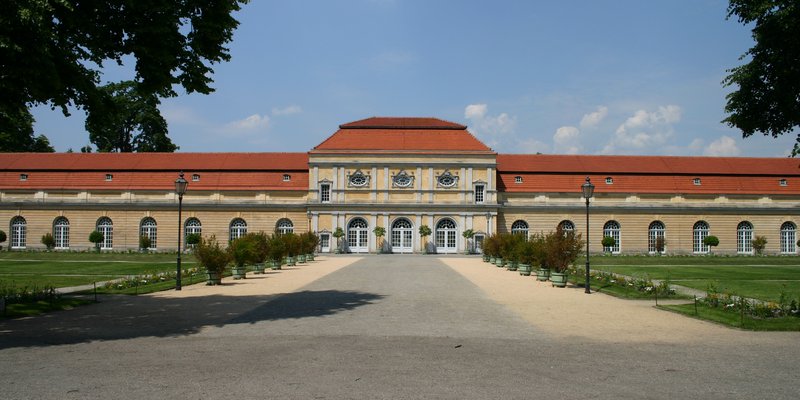 Klassische Säle im Stadtschloß mit Garten