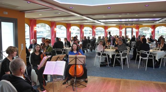 Ein Schiff für alle Fälle!