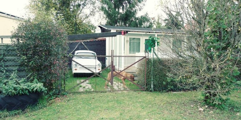GDR bungalow, compl. original set up 
