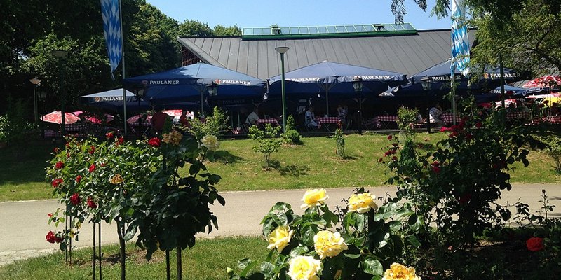 Wunderschöne Location mit Blick ins Grüne