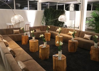 free space. Conferences and celebrations with a vision