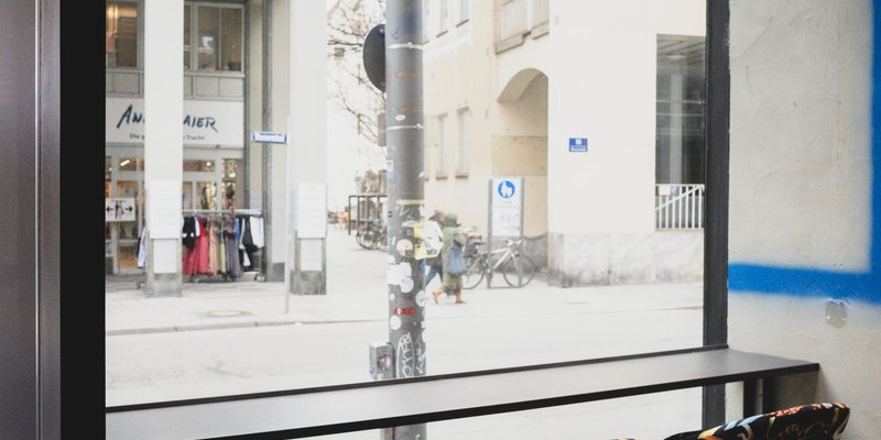 fancyrosi.studio eventlocation - Empfang Bar. Lounge fancyrosi.studio eventlocation - Empfang Bar. Lounge