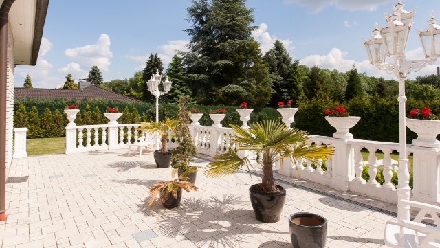 Villa with style and class in the South of Cologne 