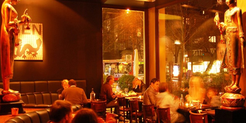 Rest. im eleganten Asiastil - BEN Restaurantbereich