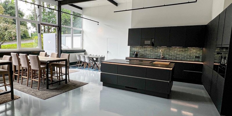 Rental studio for film & photo