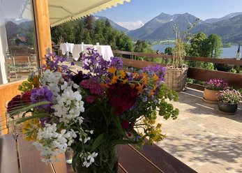 Traumblick auf Schliersee und Voralpen