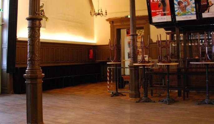 Traditionsreiches Gasthaus mit Bühne