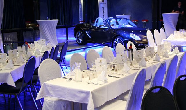 Eventlocation mit Saal und Foyer, zentral