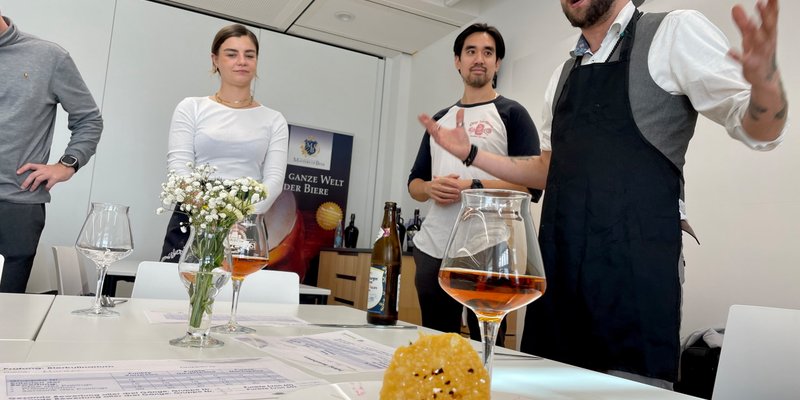 Doemens Genussakademie - Firmen- und Teamevents - Fachlich moderierte Genussmomente mit Raum für Austausch