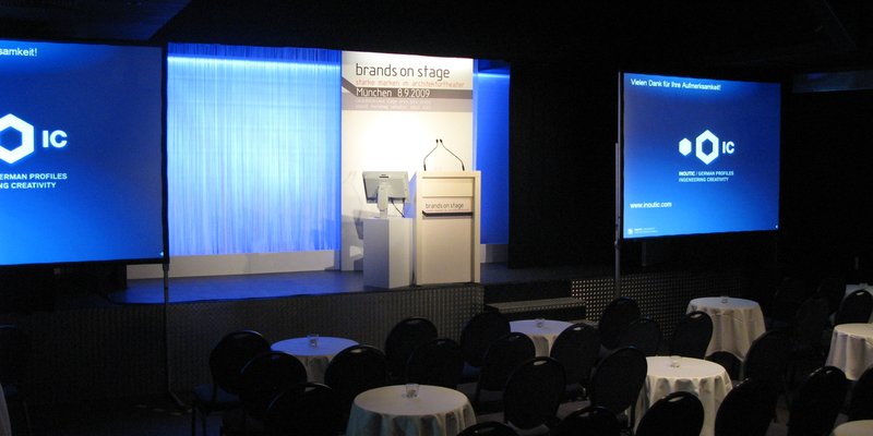 Eventlocation mit Saal und Foyer, zentral